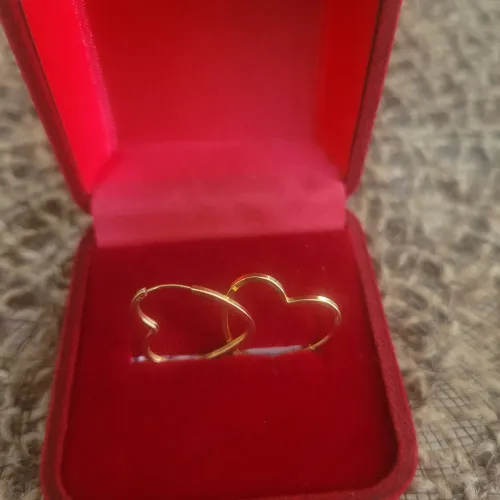 Brinco em ouro 18k 