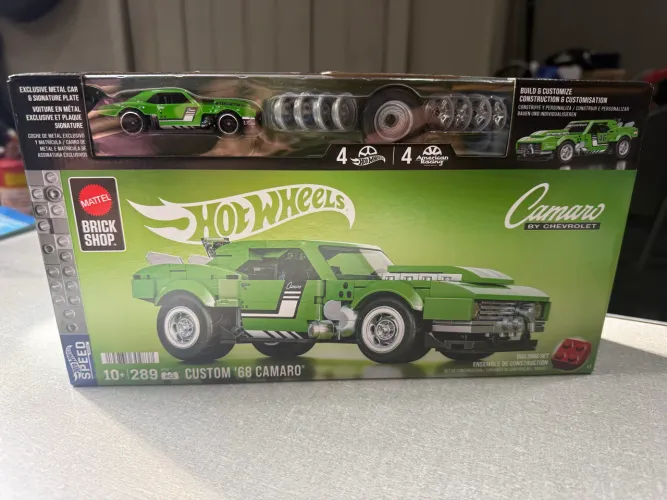 Mattel Brick Shop Hotwheels - Camaro 68 1:32