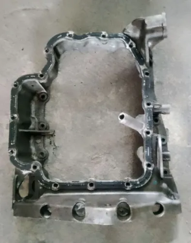 VW 1.0 3 CILINDROS SOBRECARTER DE MOTOR 04C103603