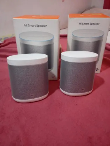 Caixas de som inteligentes Mi Smart Speaker da Xiaomi
