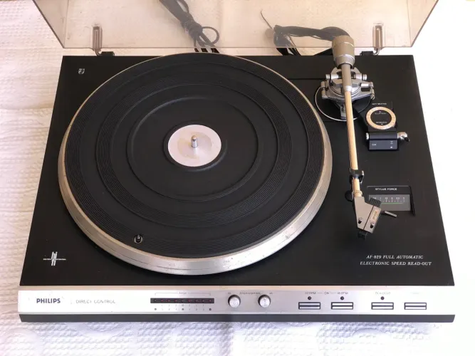 Toca discos Philips Af-829 ñ Sony gradiente sansui marantz 
