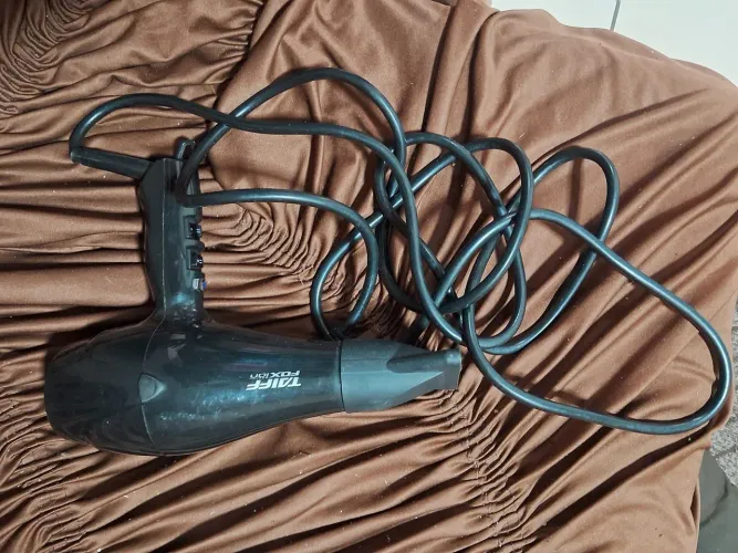 Secador de cabelo