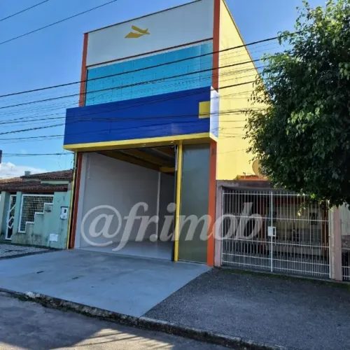 Excelente oportunidade de locação de Ponto Comercial na Av. Maria Quitéria, em Brasília.