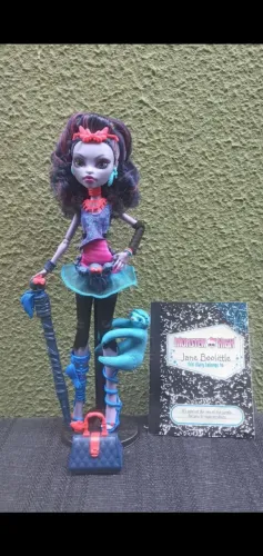 Boneca Monster High Jane Boolittle 
