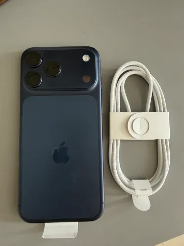 iPhone 17 pro max 256gb novo