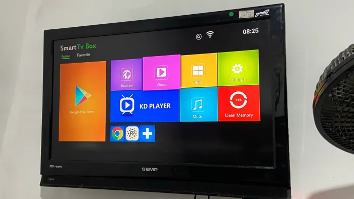 Vende-se TV SEMP 32 polegadas