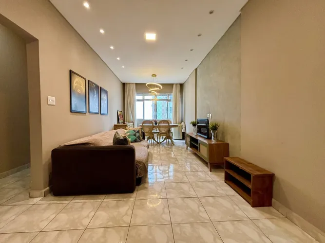 Apartamento 2 Dormitórios 2 banheiros à Venda na Pitangueiras no Guarujá | QVista Inteligê