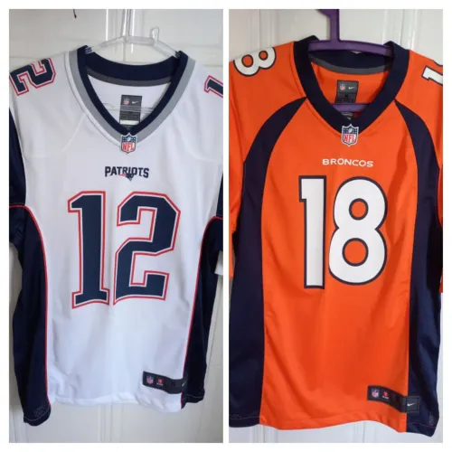 2 camisas oficiais NFL 12 Tom Brady e 18 Peyton Manning 