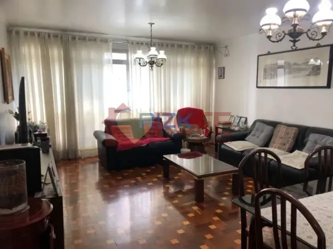 Apartamento 157m2, 3 dorm, 1 suíte, 1 vaga. *Seu novo capítulo começa aqui*