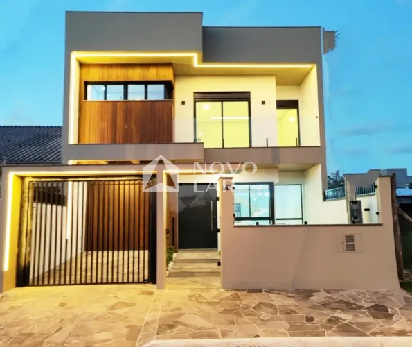 Excelente sobrado de alto padrão com 215m² no Pitangueiras Bairro Harmonia Canoas.