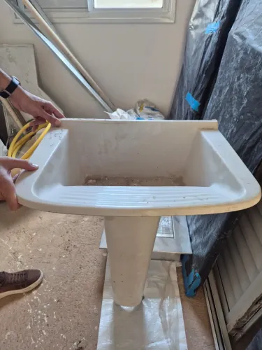 Tanque de cerâmica com coluna - Branco