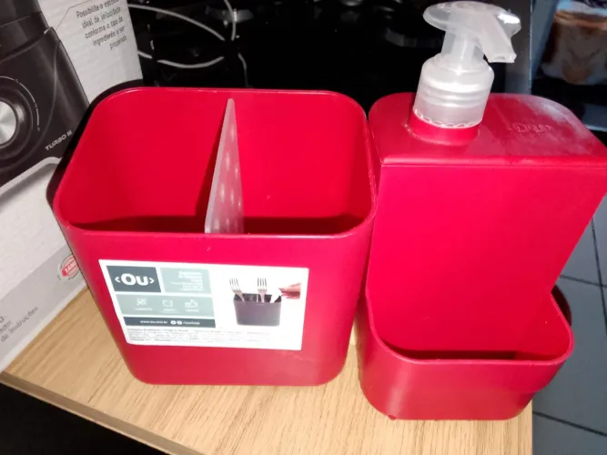 kit de organização de pia vermelho da marca Ou