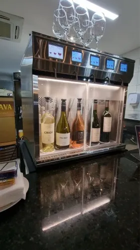 Wine Dipenser