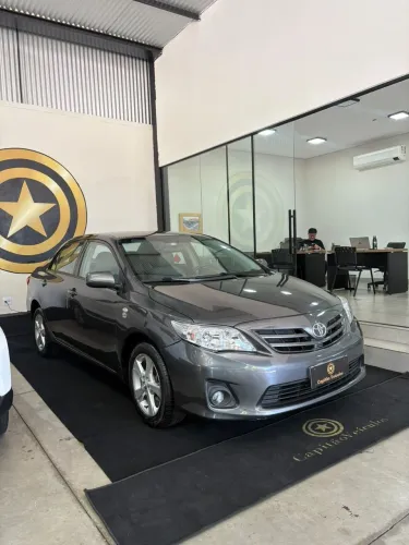 Toyota Corolla GLI 1.8 Flex 16V Aut. 2013