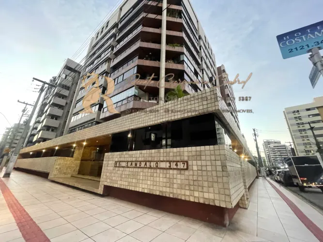 Apartamento p/ locação na Ponta verde
