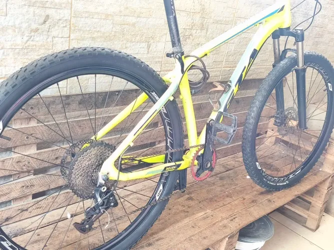 Vendo bike aro 29 freio hidráulico 