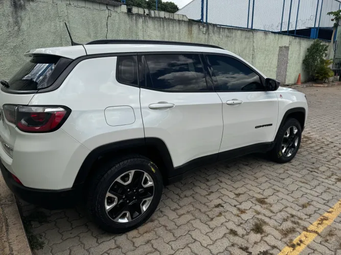 Jeep Compass Trailhawk 2.0 4X4 Dies. 16V Aut. 2017