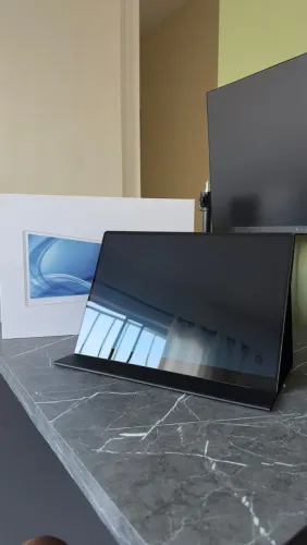Monitor Portátil OLED 16? 2.8K 120Hz