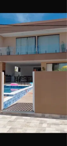 Vendo casa 6/4 em condomínio Vera Cruz Ba
