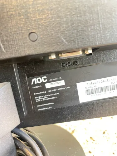 Monitor Led 18 polegadas 