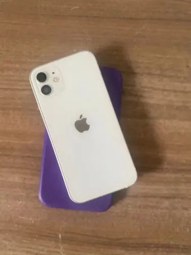 iPhone 12