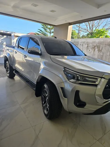Toyota Hilux CD SRX Plus 4X4 2.8 TDI Die. Aut. 2025