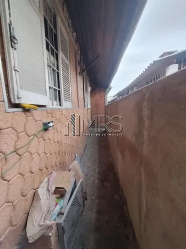 Casa Bangalô à Venda em Caiçara Praia Grande - 1 Quarto, R$150mil
