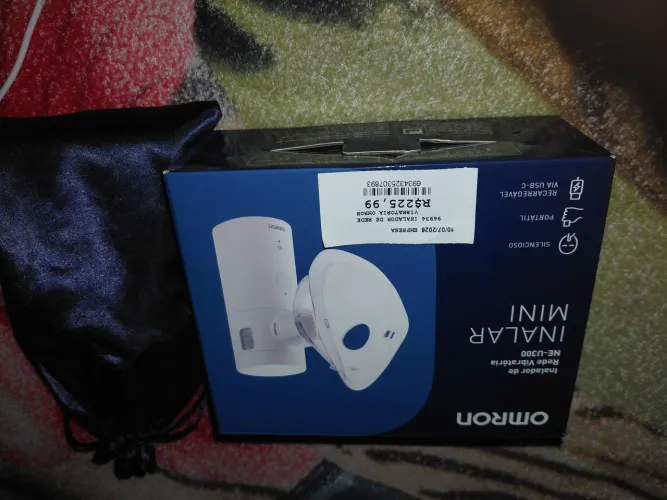 Vendo esse inalador omron por 130 reais , usado poucas vezes ja esta esterilizado. Foi 225