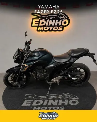 YAMAHA FZ25 FAZER 2024