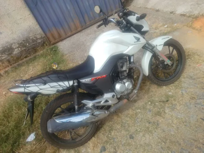 Vendo fan 160 150 mil km rodados