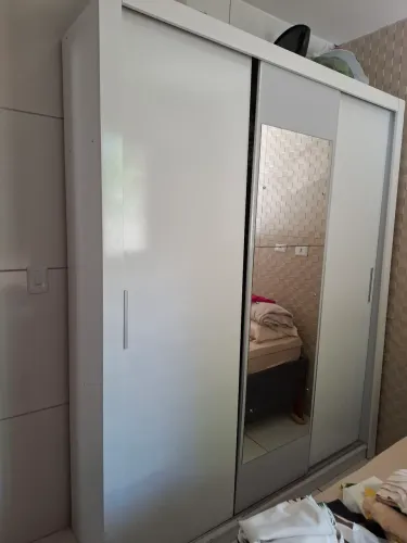 Guarda roupa solteirão