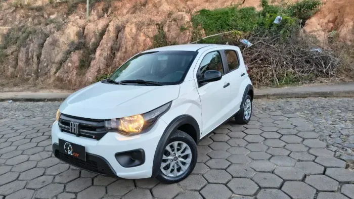 Fiat Mobi Like 1.0 Fire Flex 5P. 2024