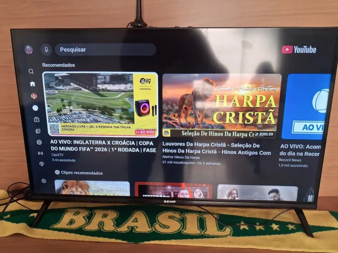 Tv smart 32 polegada nova na garantia