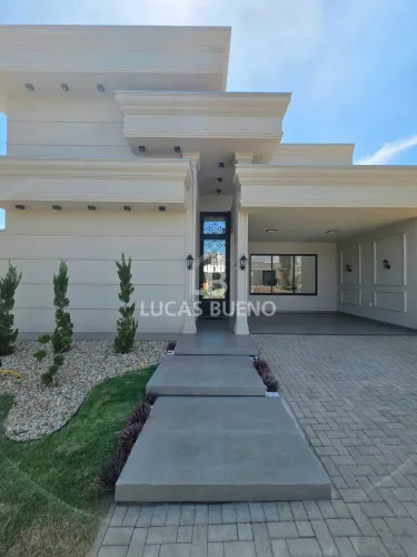 Condomínio Nature - Casa com 3 dormitórios sendo uma suite com closet e banheiro - Novissi