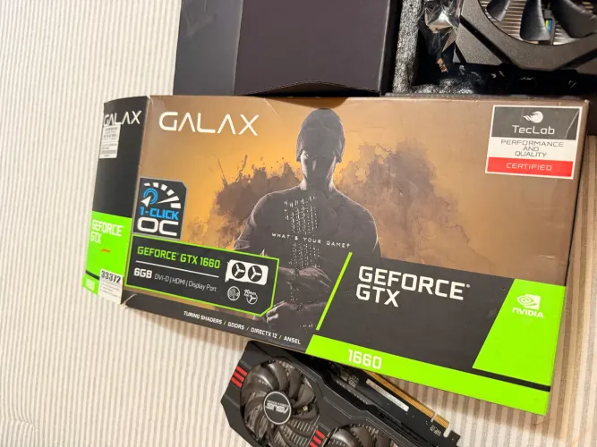 Placa de vídeo nova Geforce gtx 1660 6gb + 2 placas de brinde
