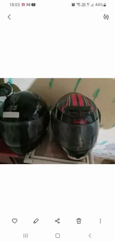 Capacete