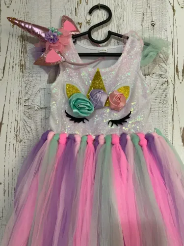 Fantasia de Unicórnio infantil tamanho 6/7