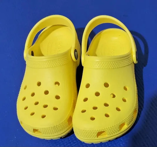 Calcado Crocs infantil numero 31