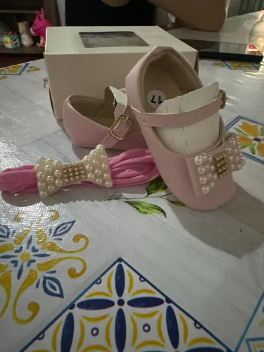 Sapatinho infantil + tiara 