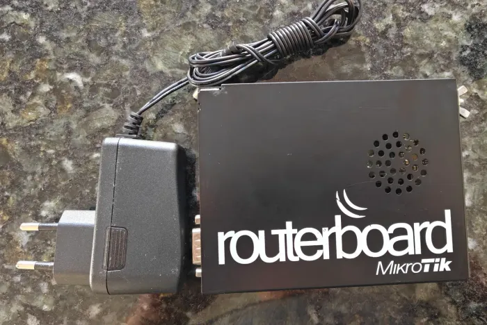 Mikrotik RB450G