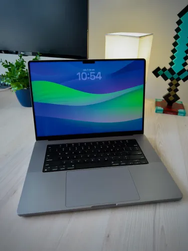 Macbook Pro 16 M1 Max 32gb 1tb 2021 Cinza-espacial (Usado)