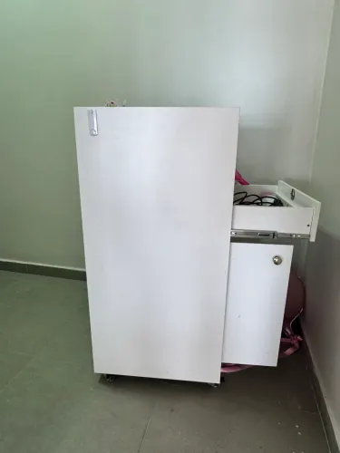 Balcão  / Caixa em MDF Branco