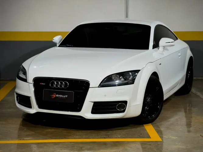 Audi TT 2.0 16V TFSI S-tronic 2012