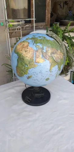 Globo terrestre luminária 
