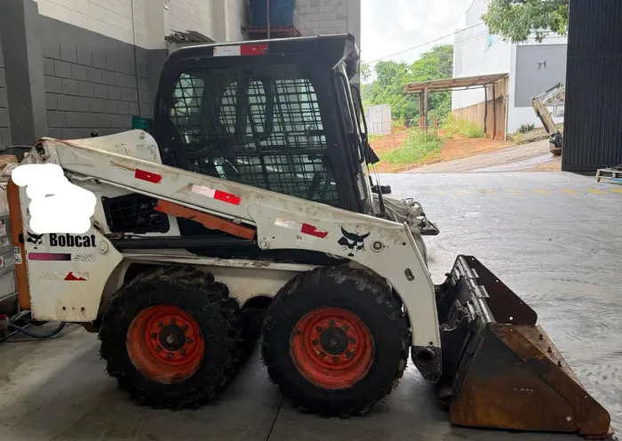 Mini carregadeira S650 Bob cat