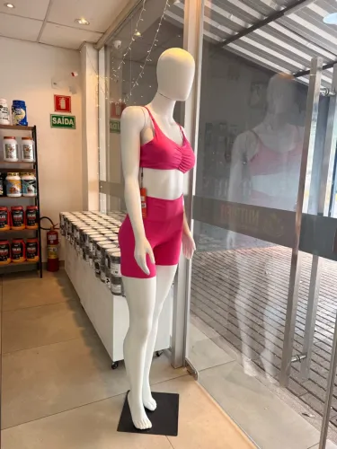 Manequim novo 350,00 cada