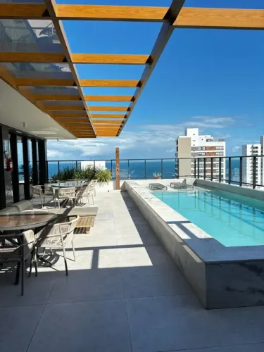 Barra VENDO | Quarto e Sala | 27 m² | Mobiliado e Decorado I Norte Sul | 1 vaga
