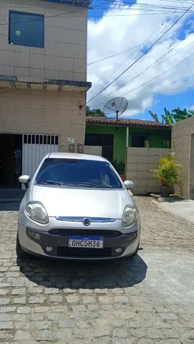 Fiat Punto Essence 1.6 Flex 16V 5P 2013