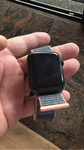Apple Watch Série 8 45mm
