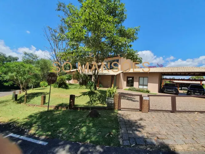 LINDÍSSIMA CASA À VENDA NO CONDOMÍNIO CANTO DAS ÁGUAS EM RIO ACIMA/MG.